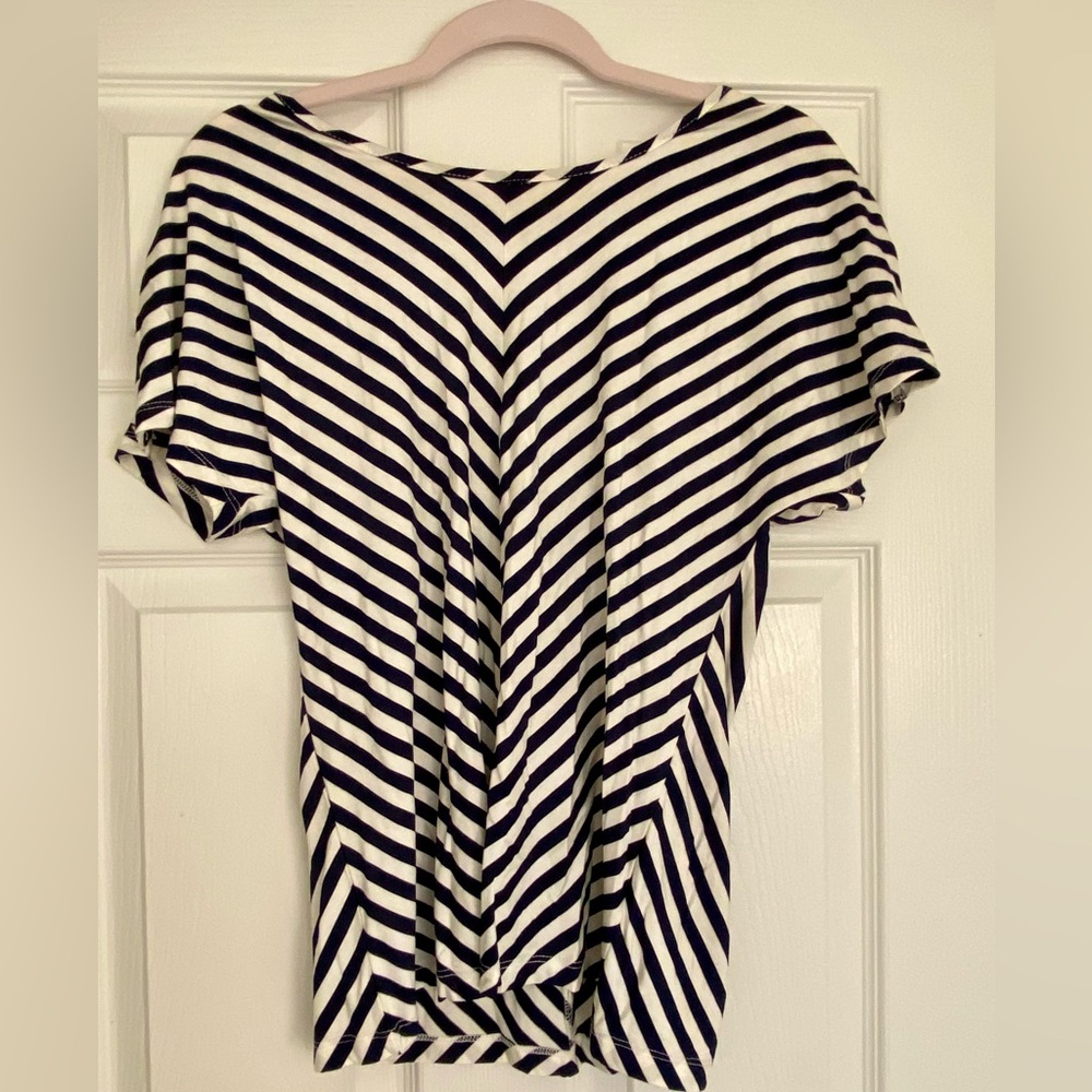 Navy and white top